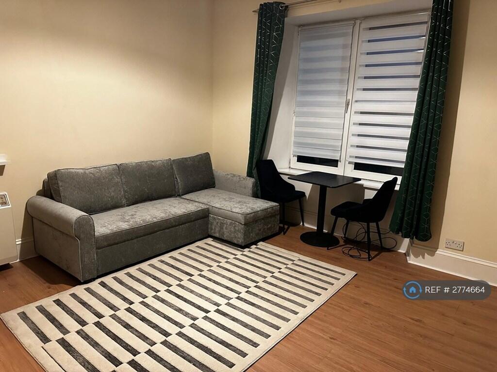 1 bed 1st Floor Flat for rent in Aberdeen. From OpenRent