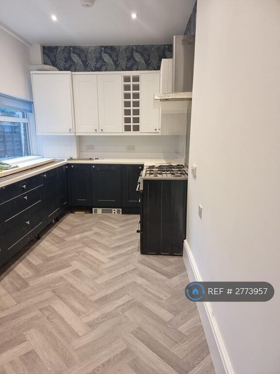 1 bed House Share for rent in Stalybridge. From OpenRent