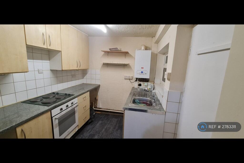 2 bed Mid Terraced House for rent in Middlesbrough. From OpenRent 2 bed Mid Terraced House for rent in Middlesbrough. From OpenRent