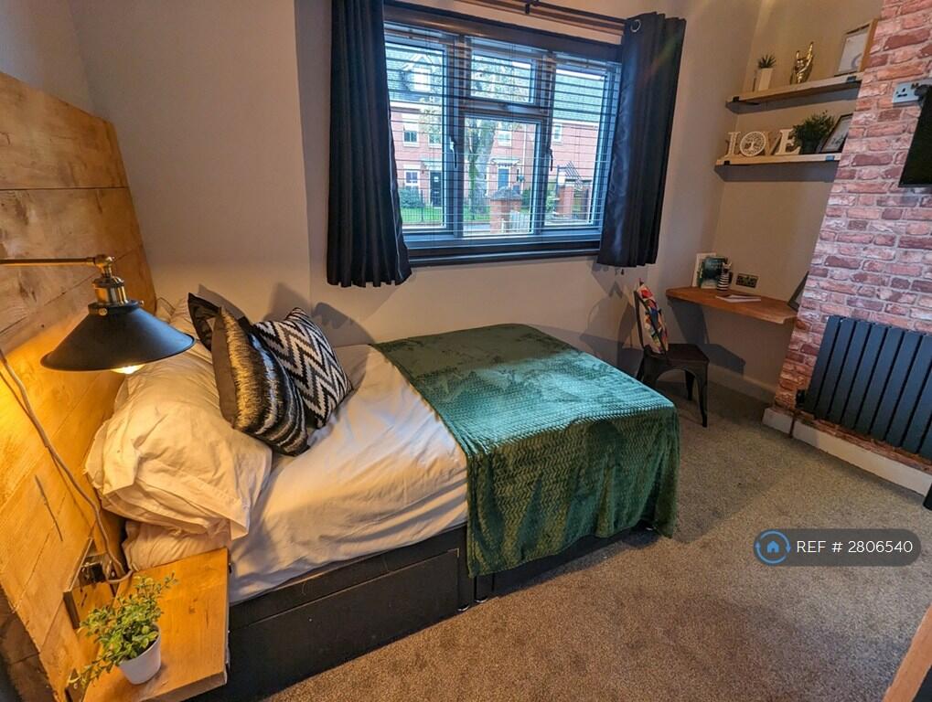 1 bed House Share for rent in Coalville. From OpenRent