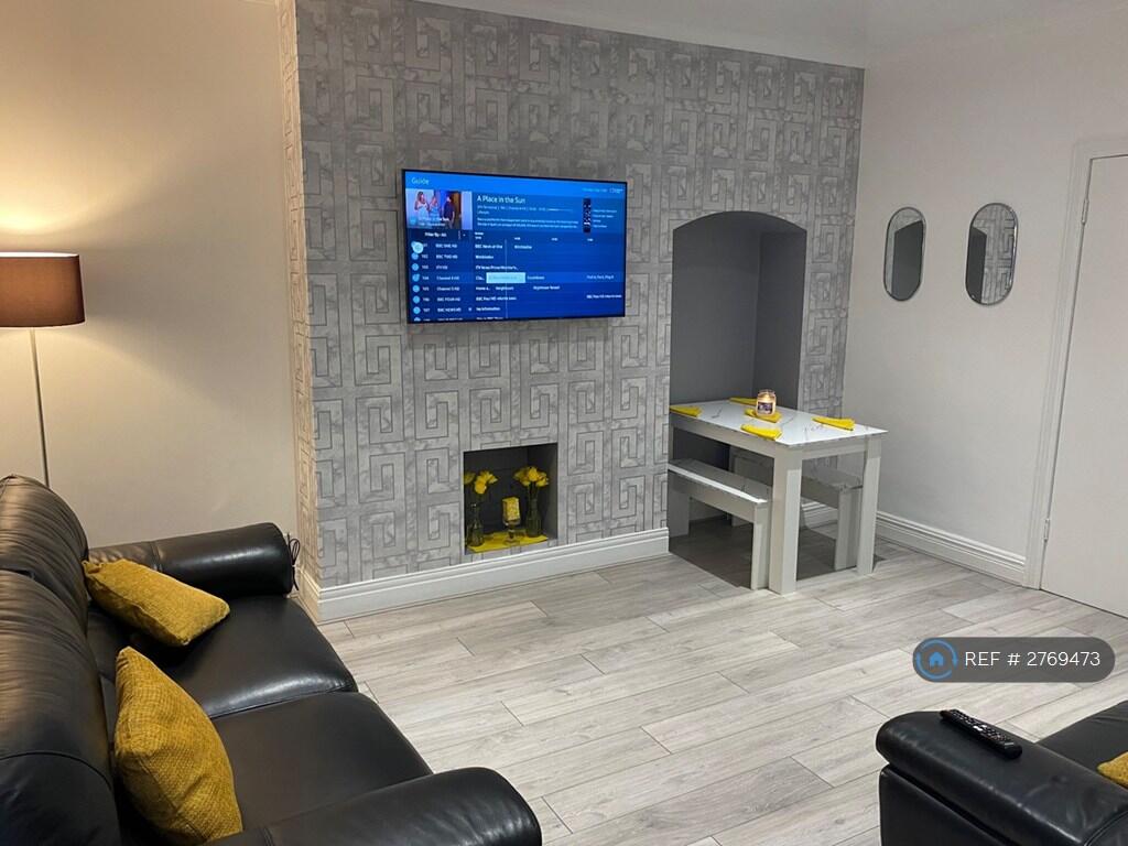 3 bed 1st Floor Flat for rent in South Shields. From OpenRent