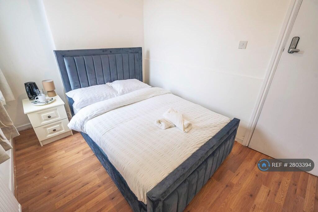 1 bed House Share for rent in Bootle. From OpenRent