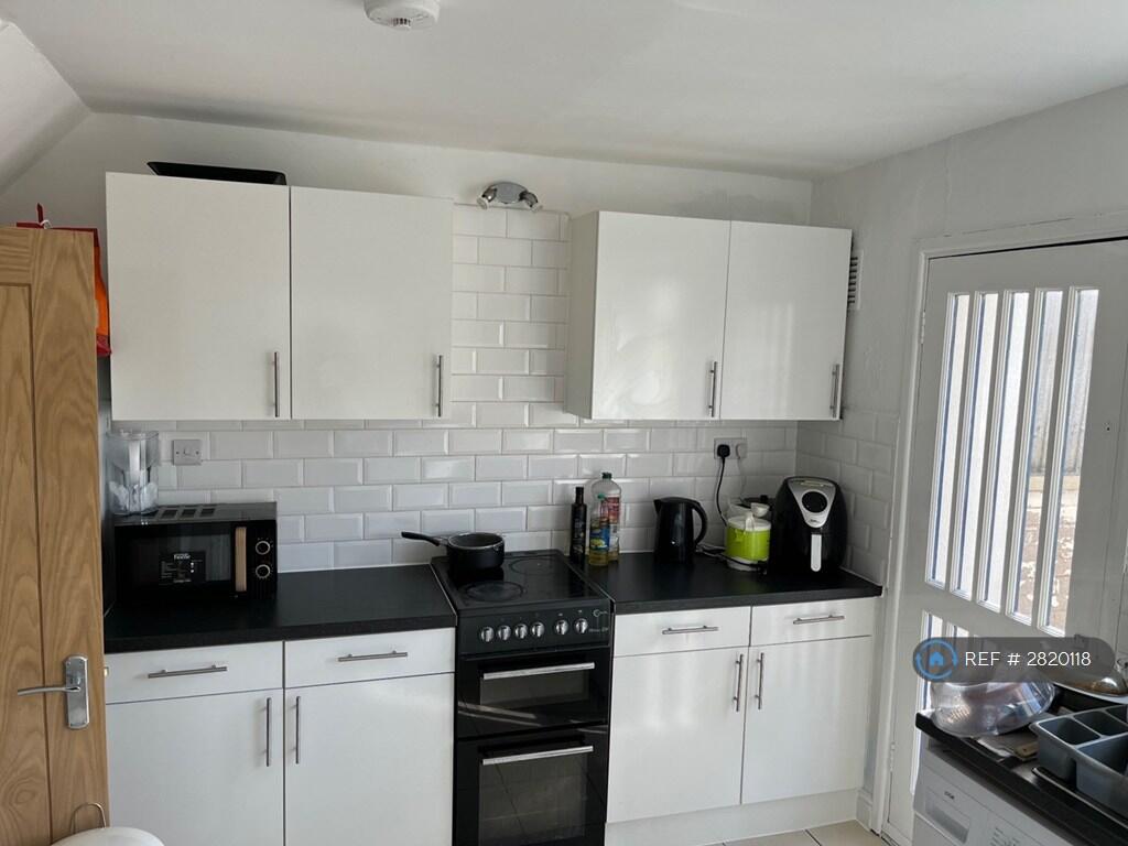 1 bed House Share for rent in Nottingham. From OpenRent