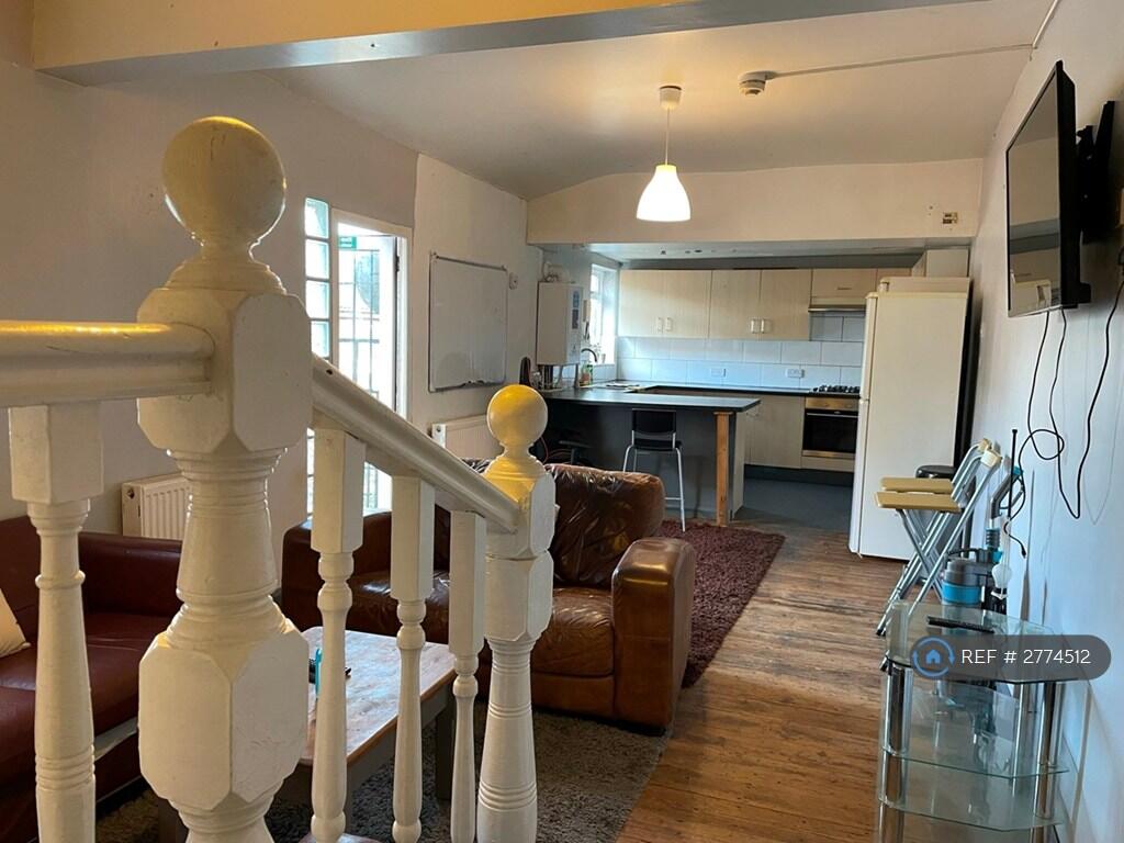 1 bed Flat Share for rent in Liverpool. From OpenRent