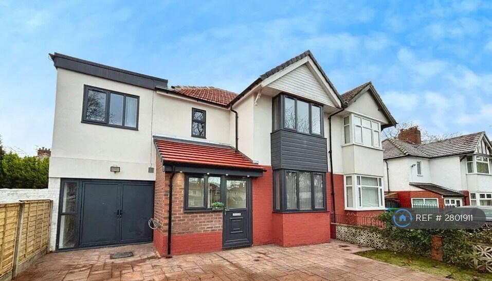 1 bed House Share for rent in Manchester. From OpenRent