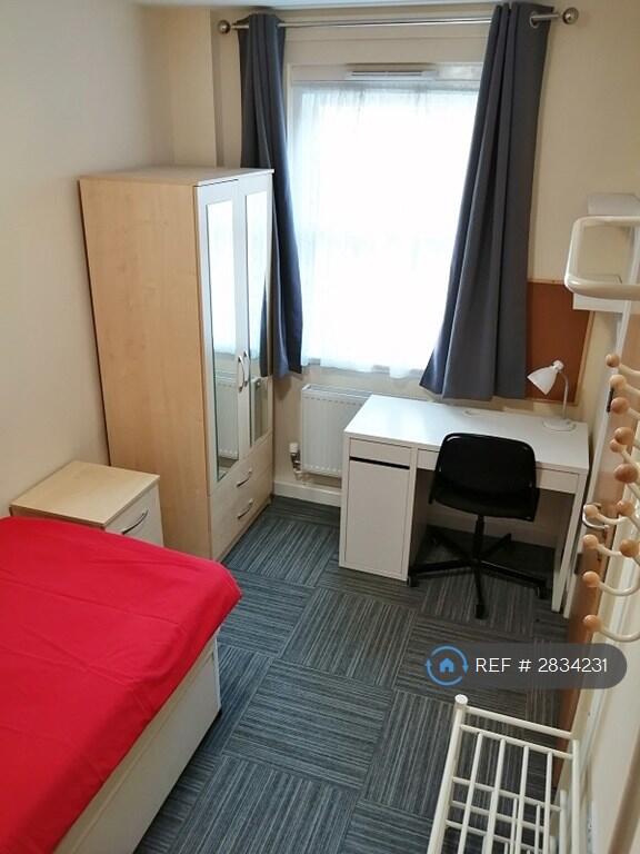 1 bed House Share for rent in Whitnash. From OpenRent