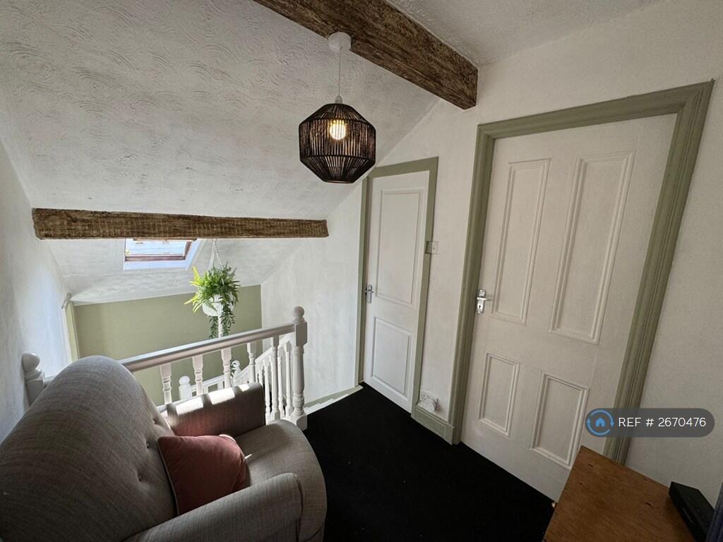 1 bed House Share for rent in Leeds. From OpenRent