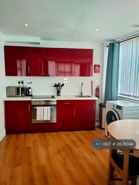 1 bed Flat Share for rent in Leicester. From OpenRent