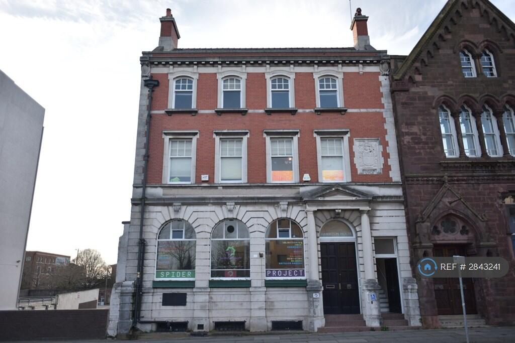 1 bed 1st Floor Flat for rent in Birkenhead. From OpenRent