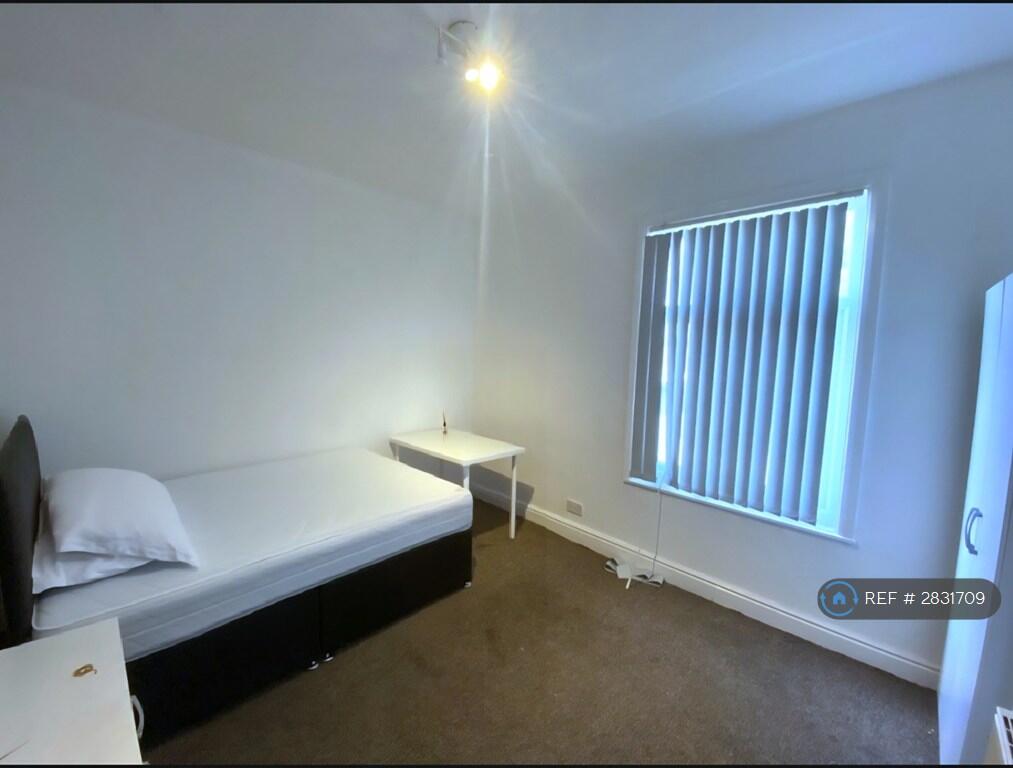 1 bed House Share for rent in Middlesbrough. From OpenRent 1 bed House Share for rent in Middlesbrough. From OpenRent