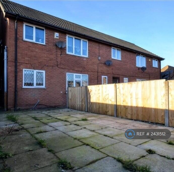 2 bed 1st Floor Flat for rent in Grimsby. From OpenRent