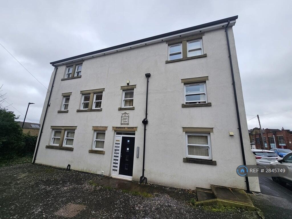 1 bed 1st Floor Flat for rent in Pudsey. From OpenRent