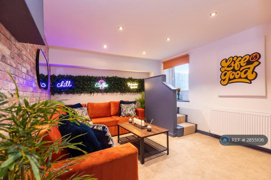 1 bed House Share for rent in Darlington. From OpenRent