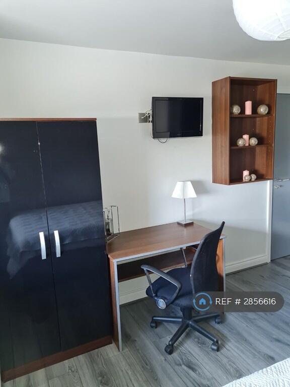 0 bed Studio for rent in Huddersfield. From OpenRent 0 bed Studio for rent in Huddersfield. From OpenRent