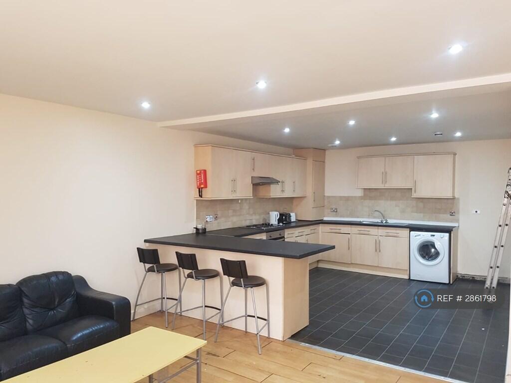 1 bed House Share for rent in Leeds. From OpenRent