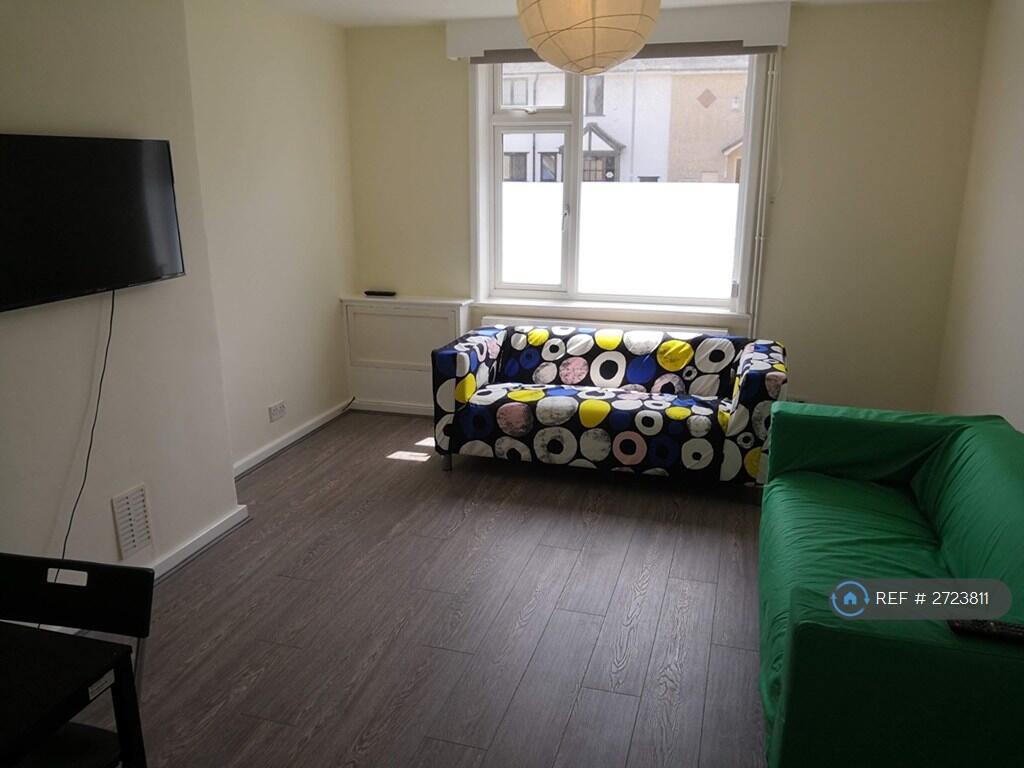 1 bed House Share for rent in Newcastle under Lyme. From OpenRent