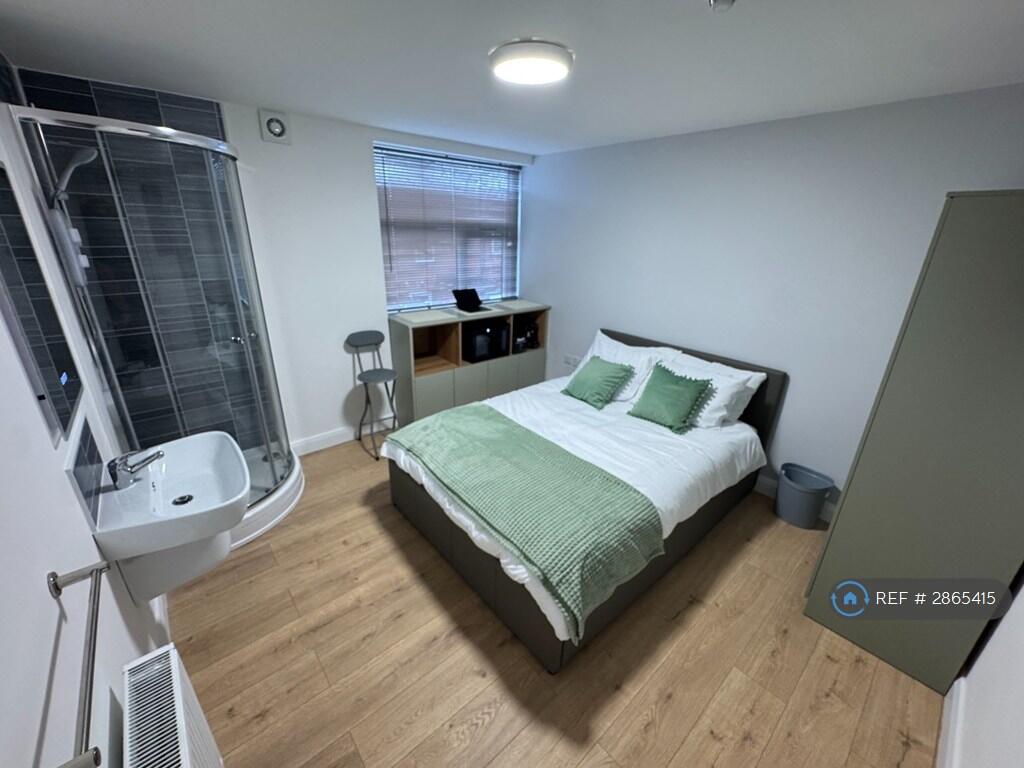1 bed House Share for rent in Bolton. From OpenRent