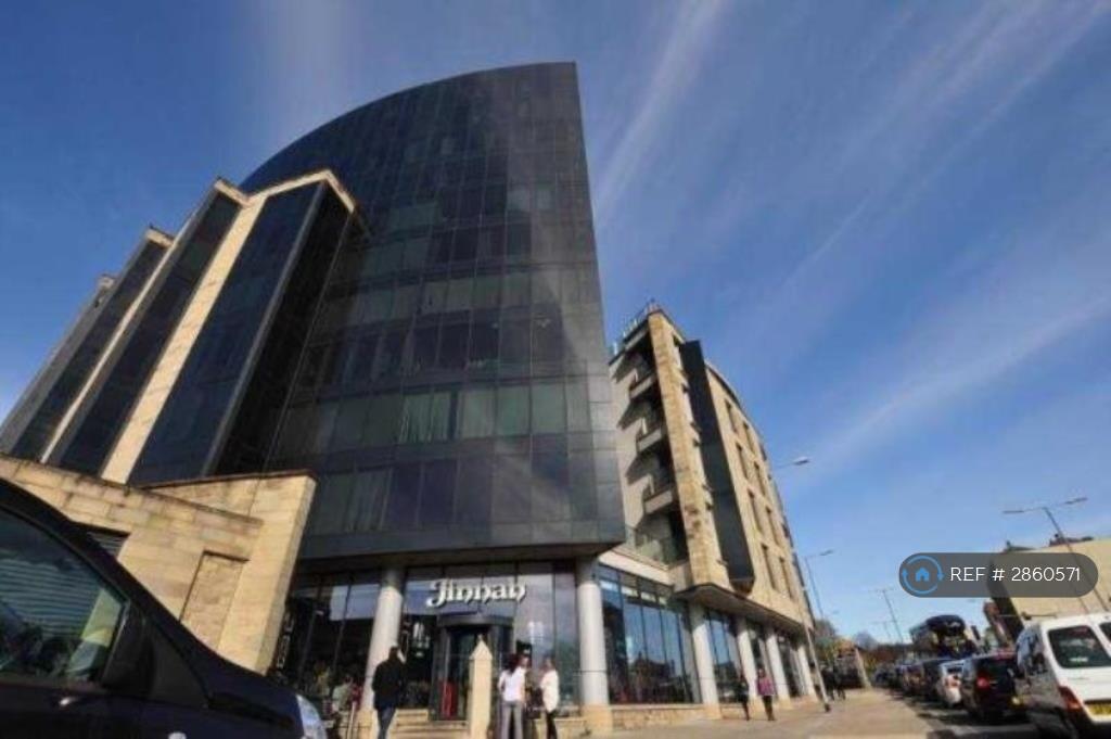 1 bed 1st Floor Flat for rent in Bradford. From OpenRent