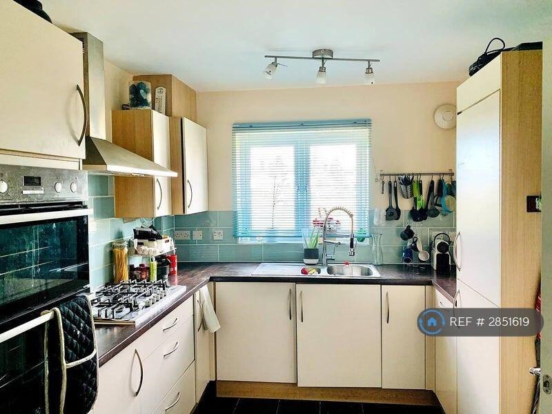 1 bed House Share for rent in Crayford. From OpenRent