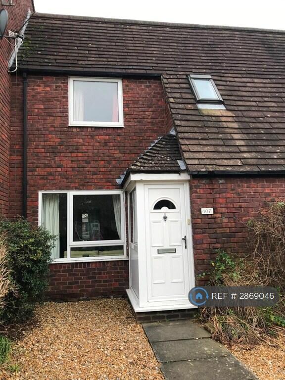4 bed Mid Terraced House for rent in Chichester. From OpenRent
