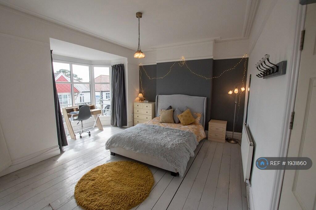 1 bed House Share for rent in Swansea. From OpenRent