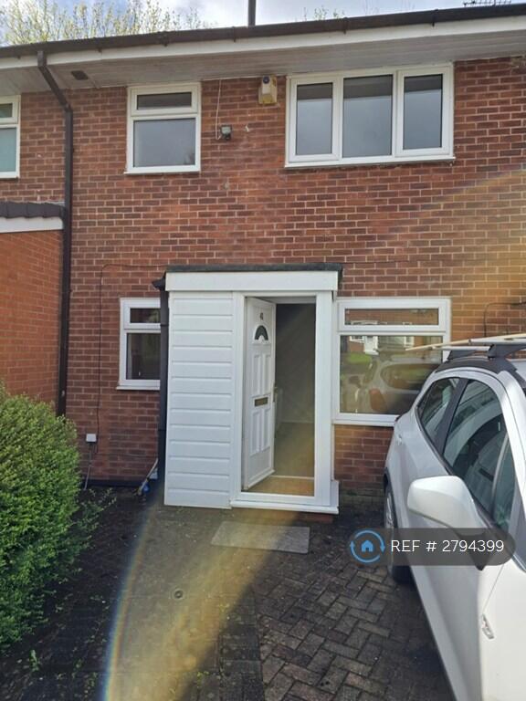 1 bed End of Terrace for rent in Rochdale. From OpenRent