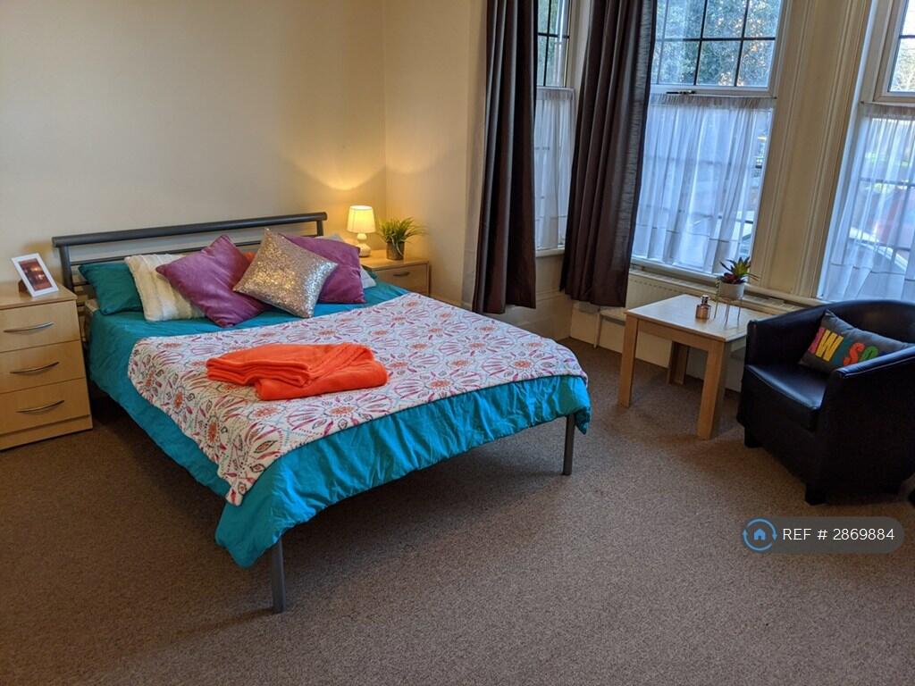 1 bed House Share for rent in Mackworth. From OpenRent