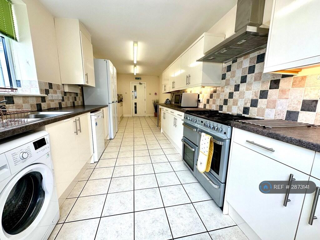 1 bed House Share for rent in Middlesbrough. From OpenRent