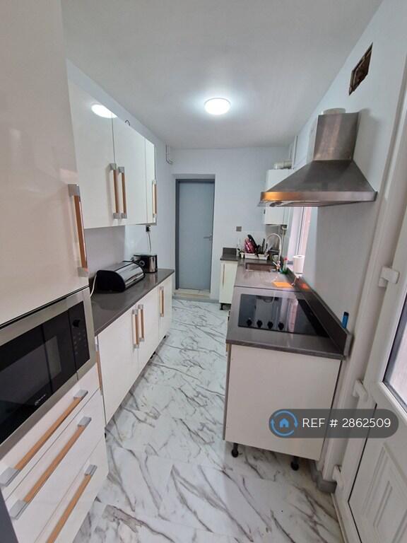 1 bed House Share for rent in Smethwick. From OpenRent