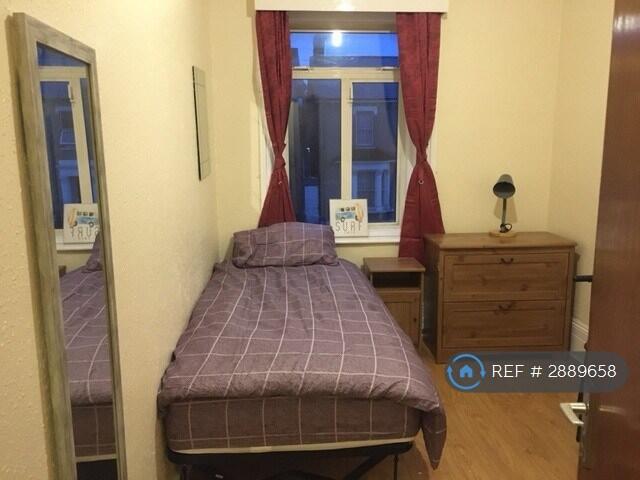 1 bed House Share for rent in Hornsey. From OpenRent