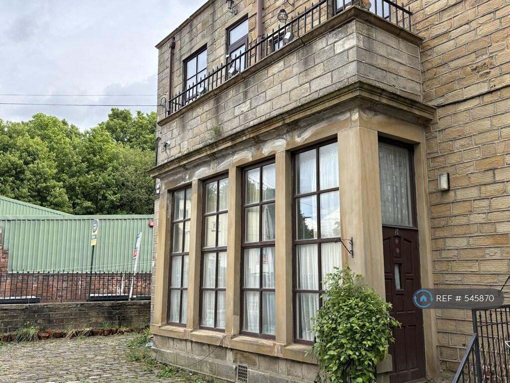 1 bed 1st Floor Flat for rent in Briestfield. From OpenRent