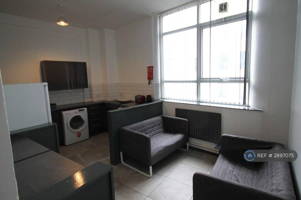 4 bed 1st Floor Flat for rent in Liverpool. From OpenRent 4 bed 1st Floor Flat for rent in Liverpool. From OpenRent