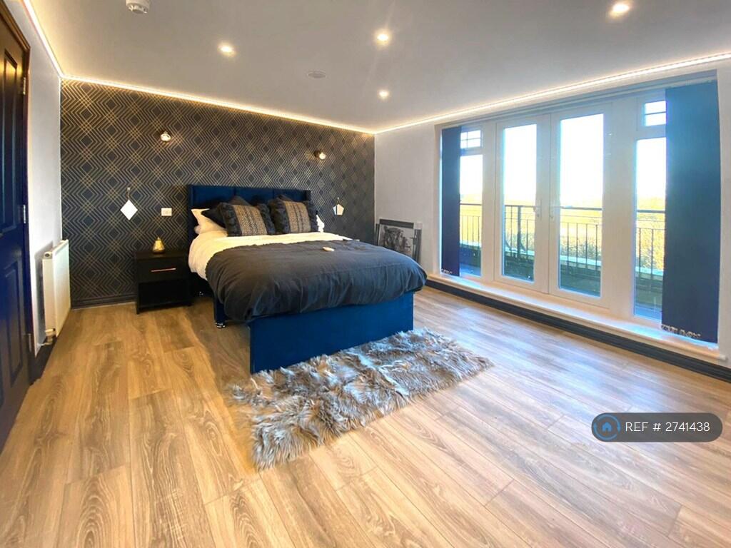 1 bed House Share for rent in Newcastle-under-Lyme. From OpenRent
