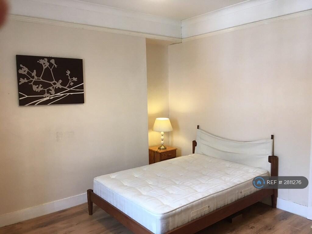 2 bed 1st Floor Flat for rent in Aberdeen. From OpenRent 2 bed 1st Floor Flat for rent in Aberdeen. From OpenRent