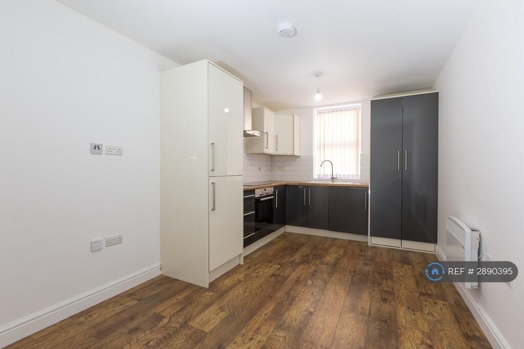 1 bed 1st Floor Flat for rent in Peterborough. From OpenRent