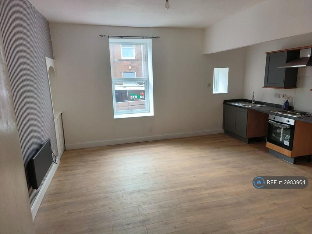 1 bed 1st Floor Flat for rent in Newmilns. From OpenRent 1 bed 1st Floor Flat for rent in Newmilns. From OpenRent