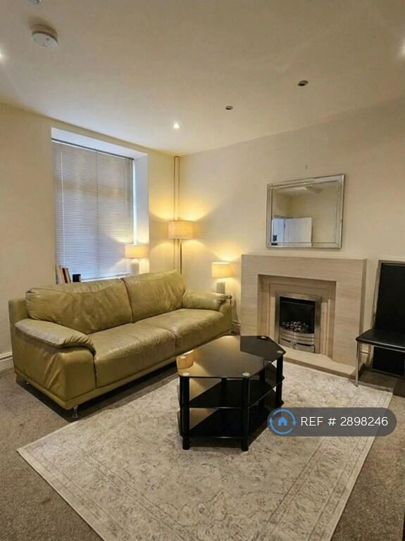 4 bed Mid Terraced House for rent in Lancaster. From OpenRent