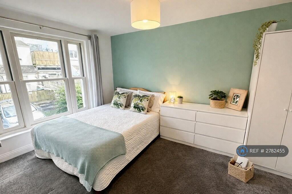 1 bed House Share for rent in Falmouth. From OpenRent