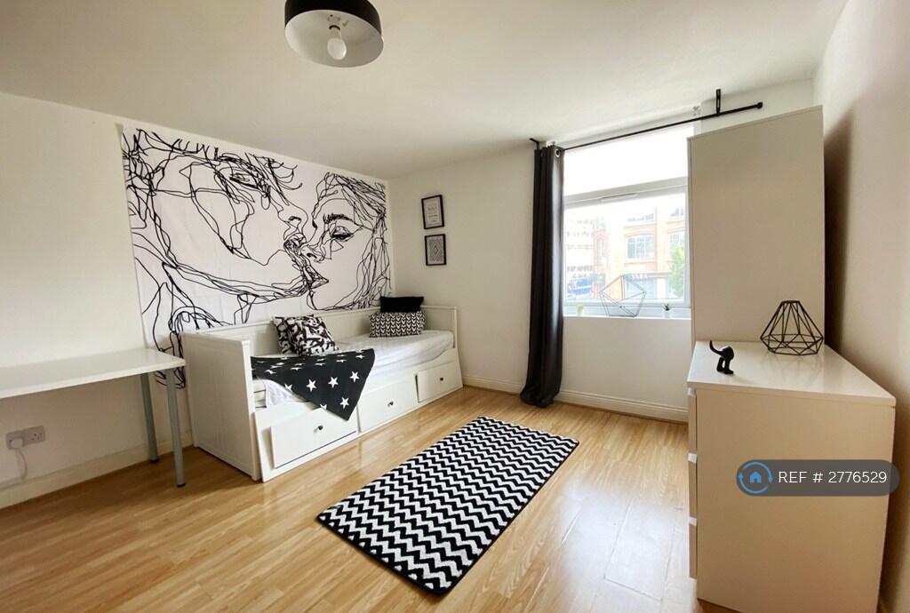 1 bed 1st Floor Flat for rent in Leicester. From OpenRent 1 bed 1st Floor Flat for rent in Leicester. From OpenRent