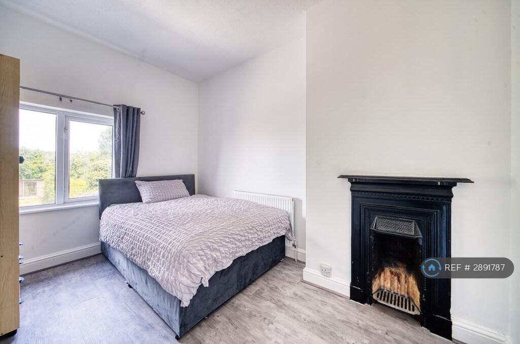 1 bed House Share for rent in Bristol. From OpenRent 1 bed House Share for rent in Bristol. From OpenRent