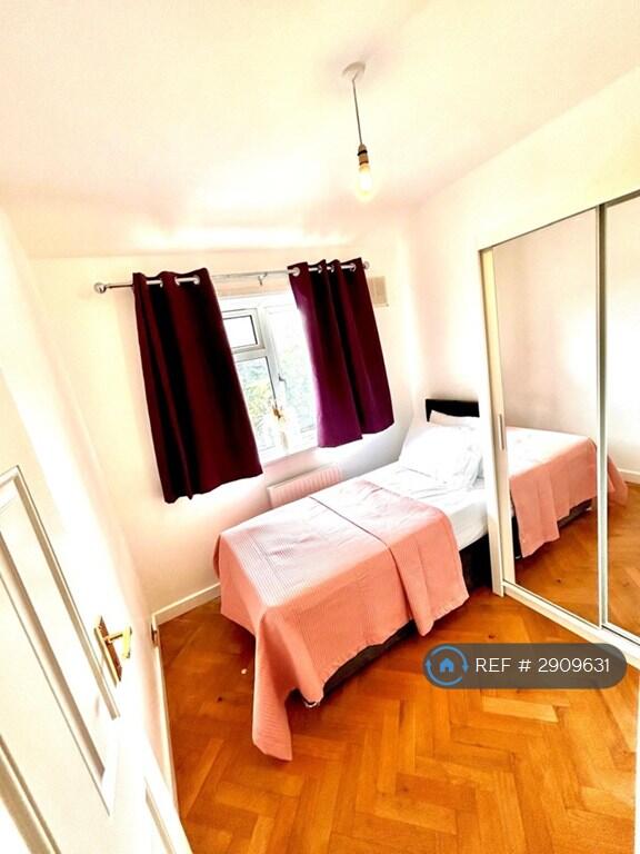 1 bed House Share for rent in Beckenham. From OpenRent