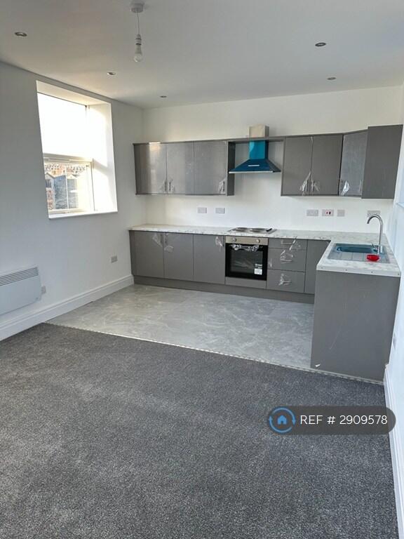 2 bed 1st Floor Flat for rent in Great Harwood. From OpenRent
