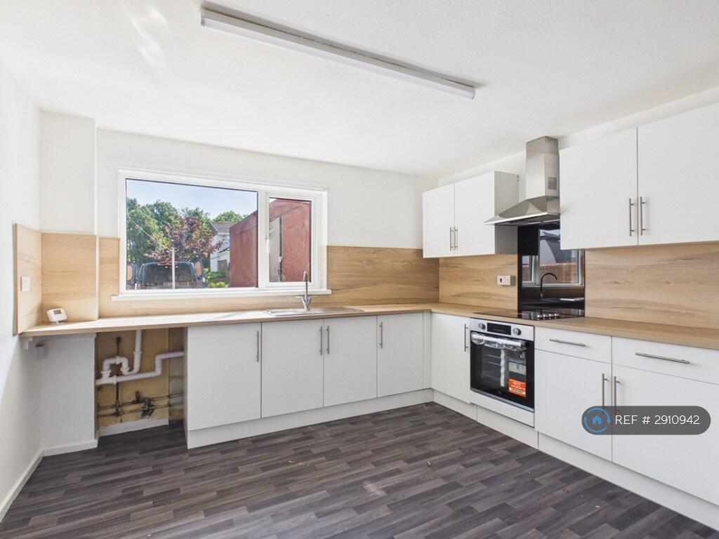 3 bed Mid Terraced House for rent in Stockton-on-Tees. From OpenRent