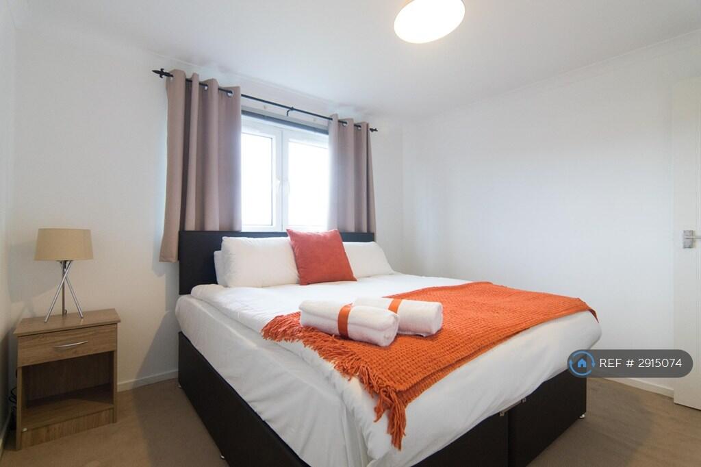 1 bed 1st Floor Flat for rent in Clydebank. From OpenRent