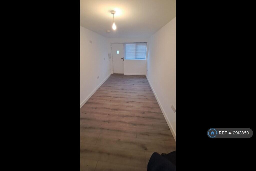 1 bed 1st Floor Flat for rent in Warrington. From OpenRent 1 bed 1st Floor Flat for rent in Warrington. From OpenRent