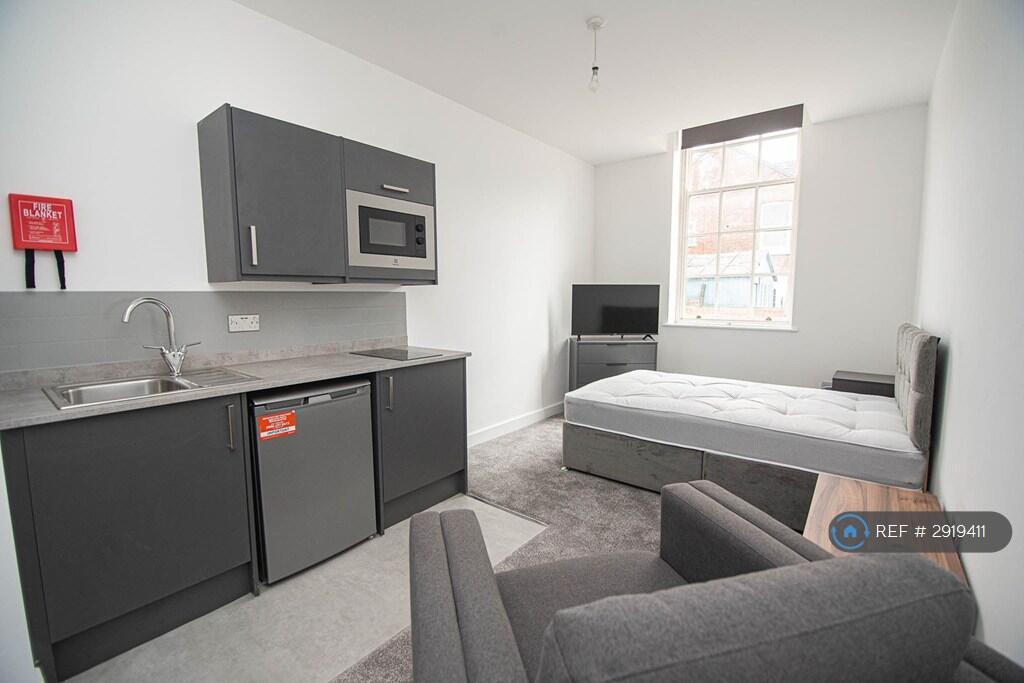 1 bed 1st Floor Flat for rent in Doncaster. From OpenRent