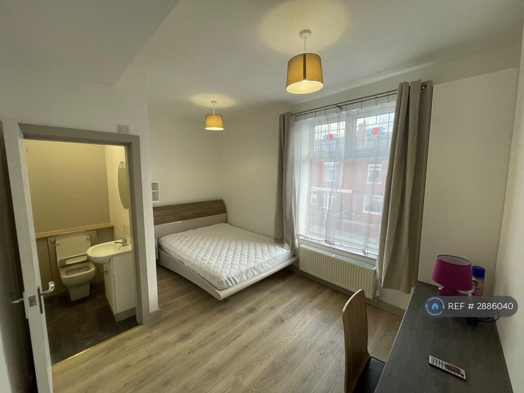 1 bed House Share for rent in Wardley. From OpenRent