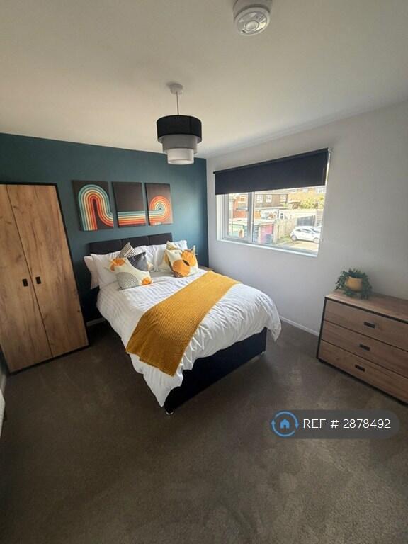 1 bed House Share for rent in Bromsgrove. From OpenRent 1 bed House Share for rent in Bromsgrove. From OpenRent