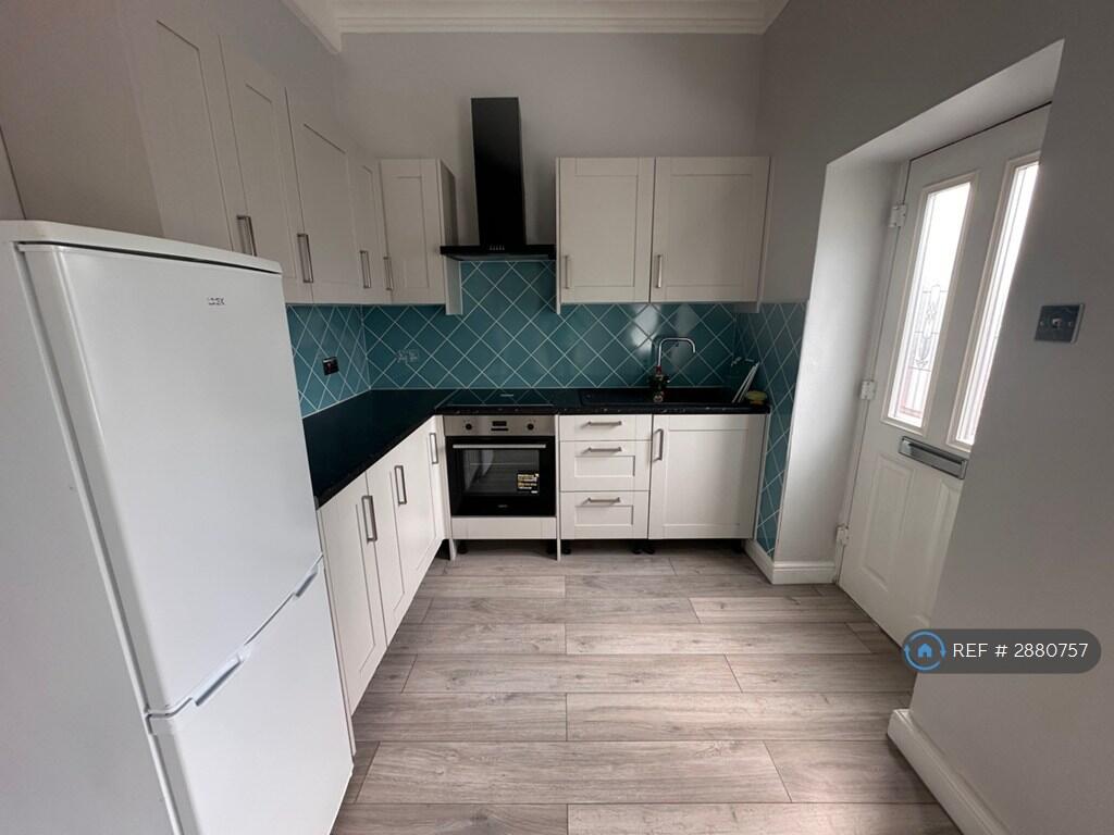 1 bed Semi Detached for rent in Wednesbury. From OpenRent 1 bed Semi Detached for rent in Wednesbury. From OpenRent