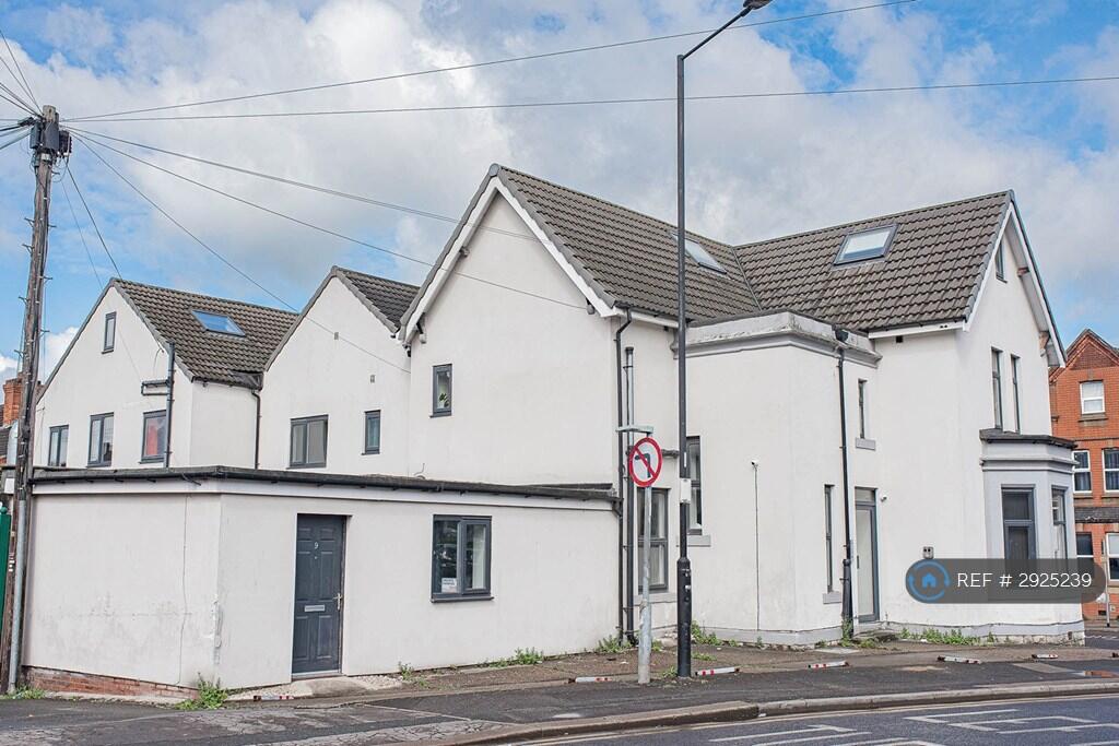 1 bed 1st Floor Flat for rent in Doncaster. From OpenRent